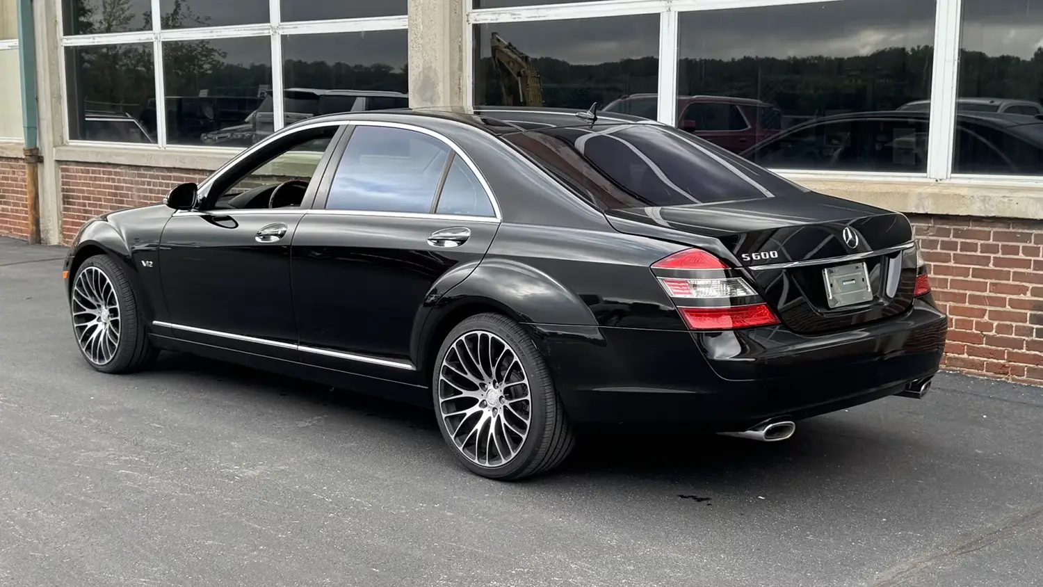 2007 Mercedes-Benz S600 Sedan