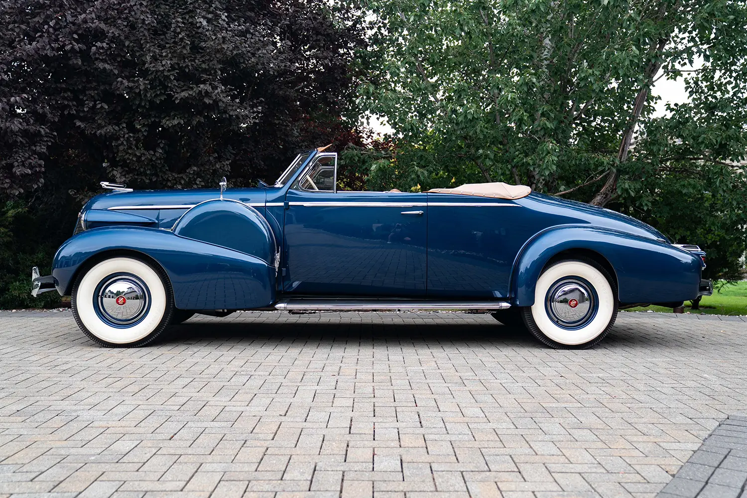 1939 Cadillac Series 75