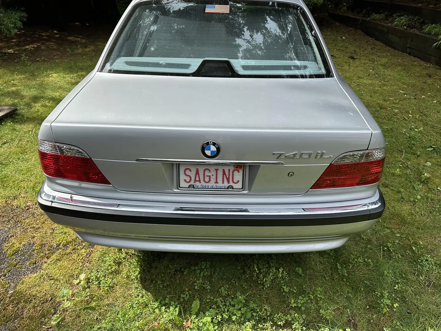 2001 BMW 740iL
