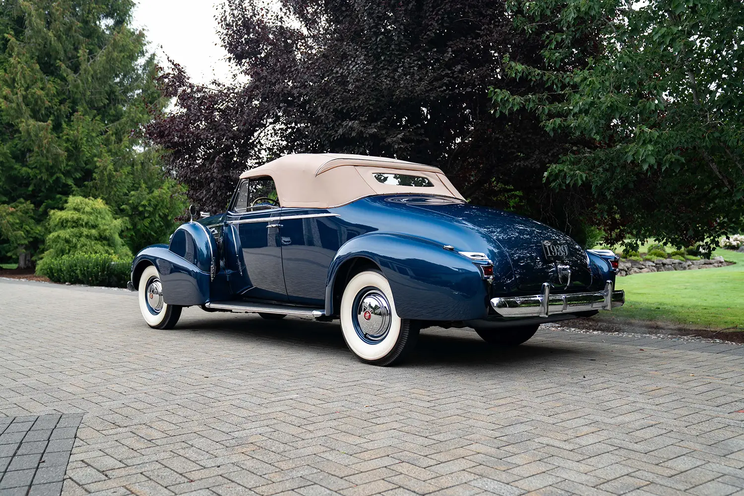 1939 Cadillac Series 75