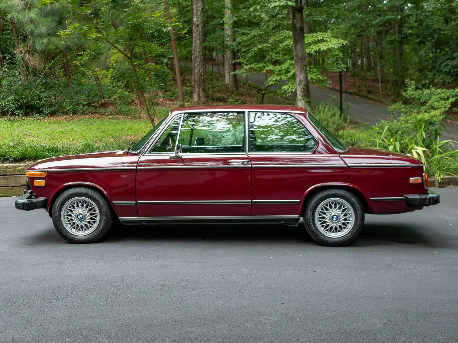 1974 BMW 2002tii 5-Speed