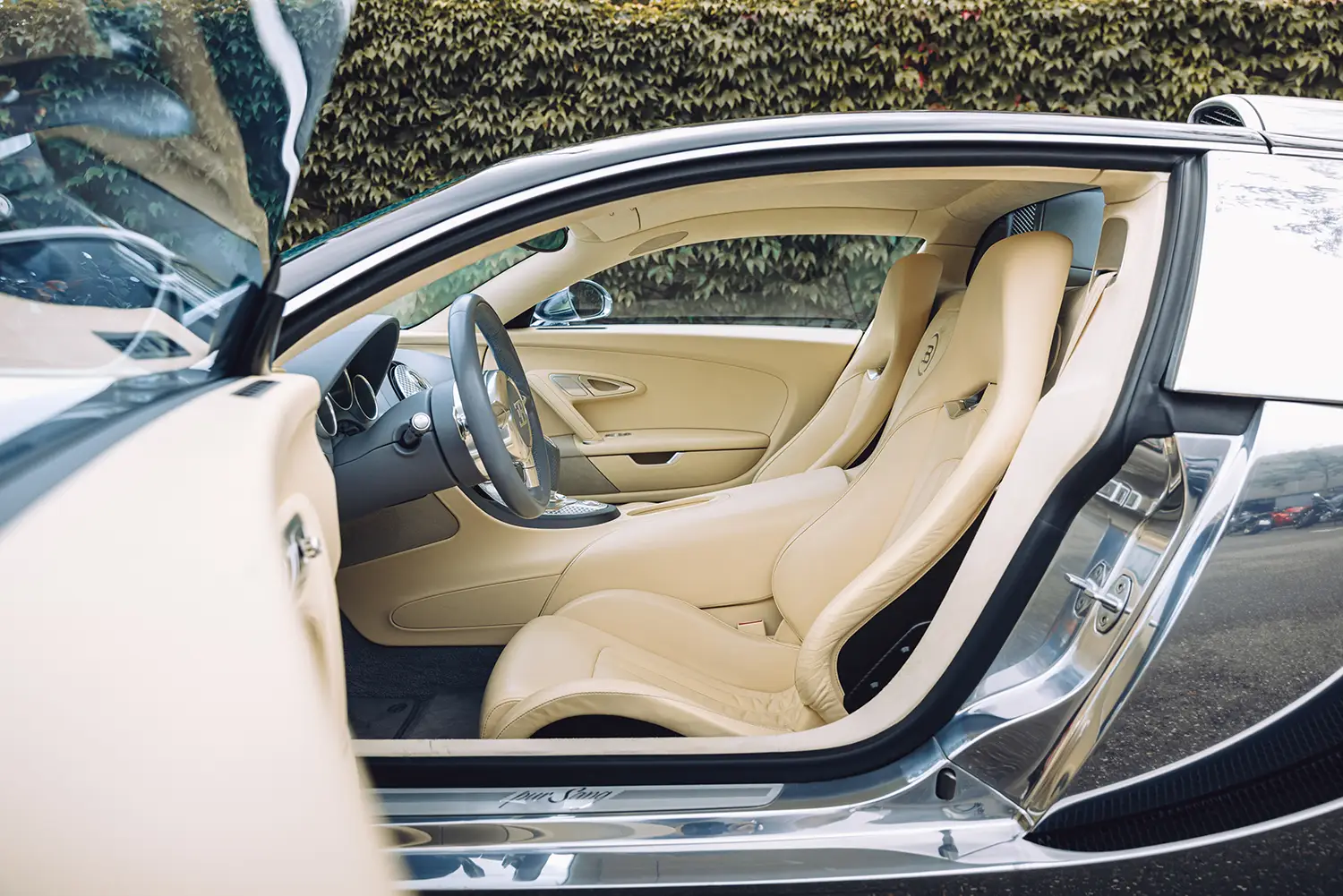 2008 Bugatti Veyron 16.4 Pur Sang