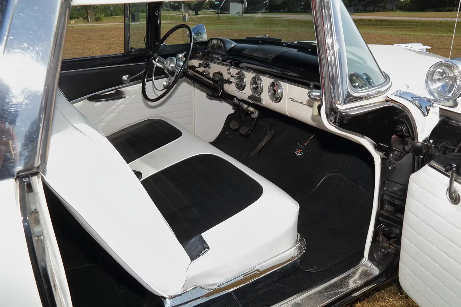 1955 Ford Crown Victoria