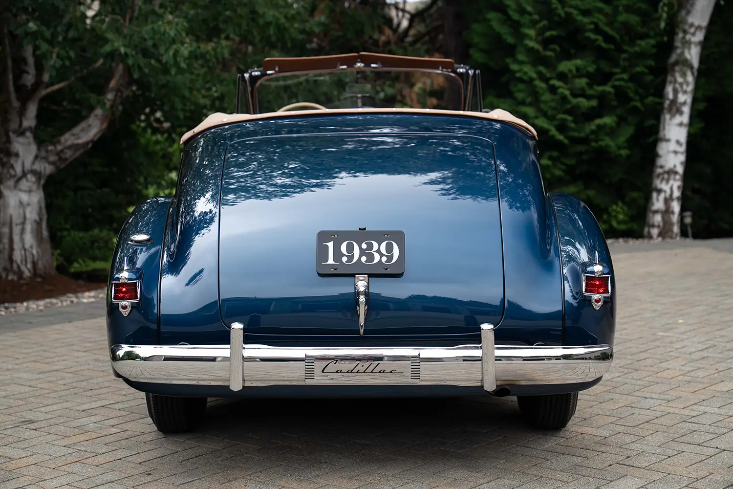1939 Cadillac Series 75