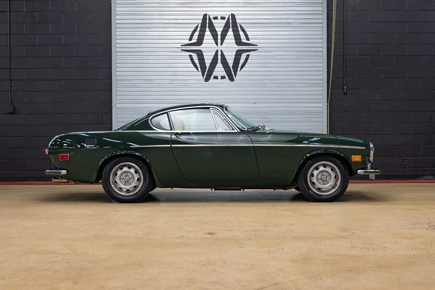 1972 Volvo 1800E