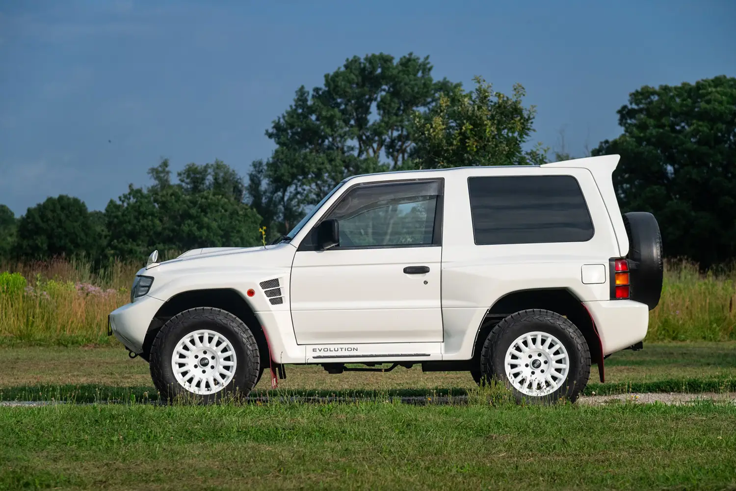 1997 Mitsubishi Pajero Evolution