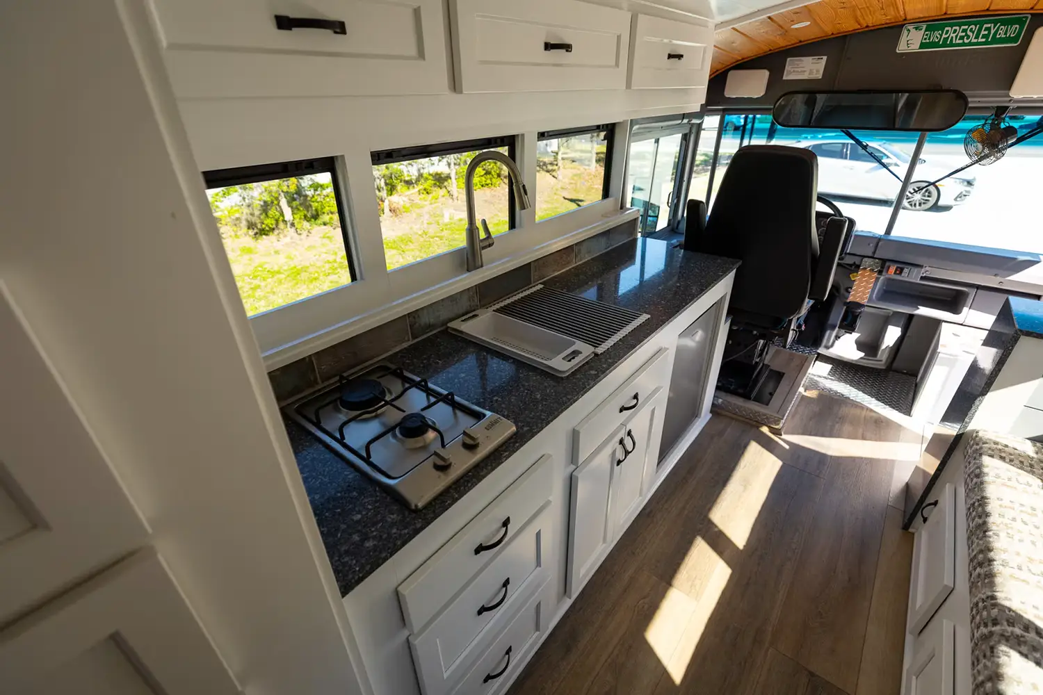 2006 Thomas Freightliner FS65 Skoolie