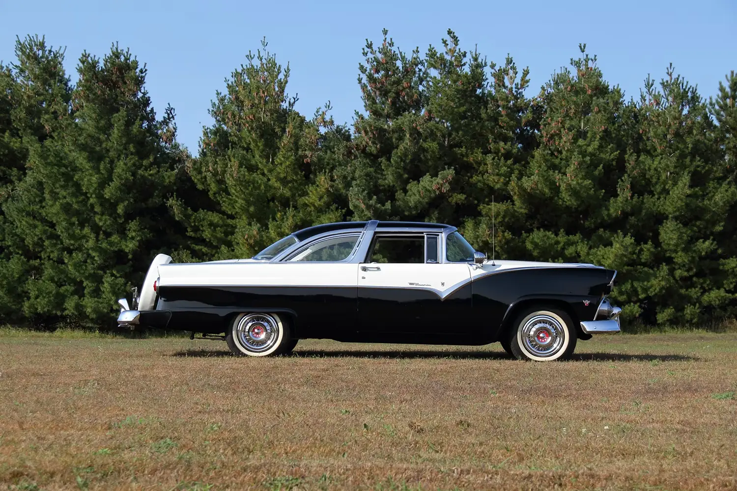 1955 Ford Crown Victoria