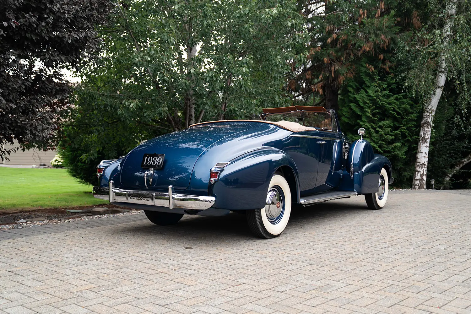 1939 Cadillac Series 75