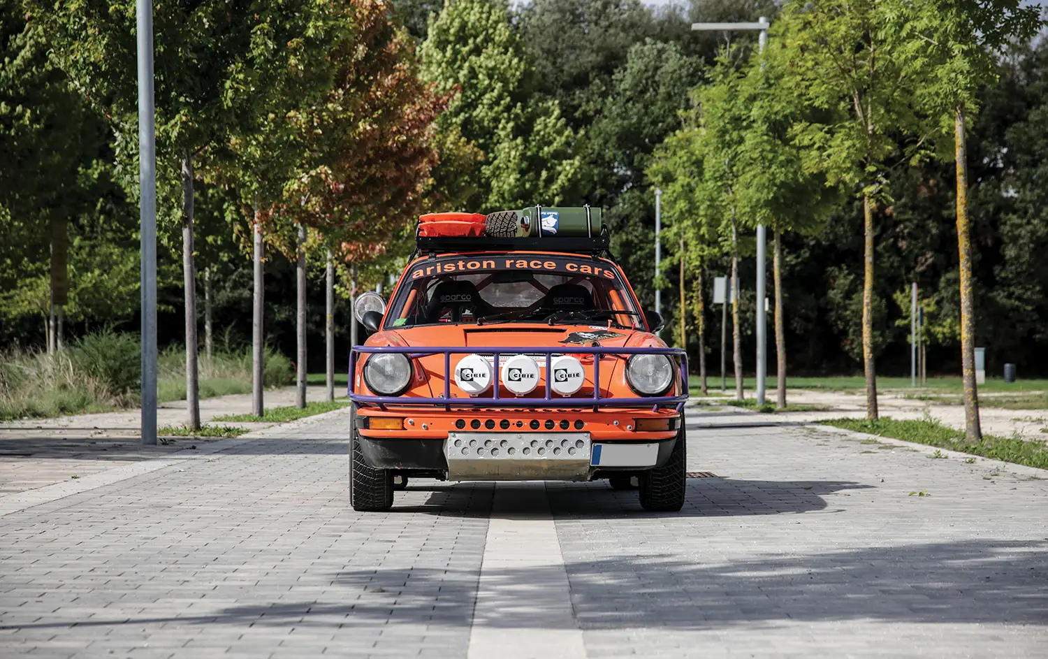 1977 Porsche 911 Safari Recreation