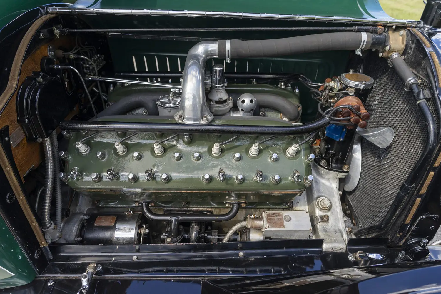 1917 Packard Twin Six Touring Car
