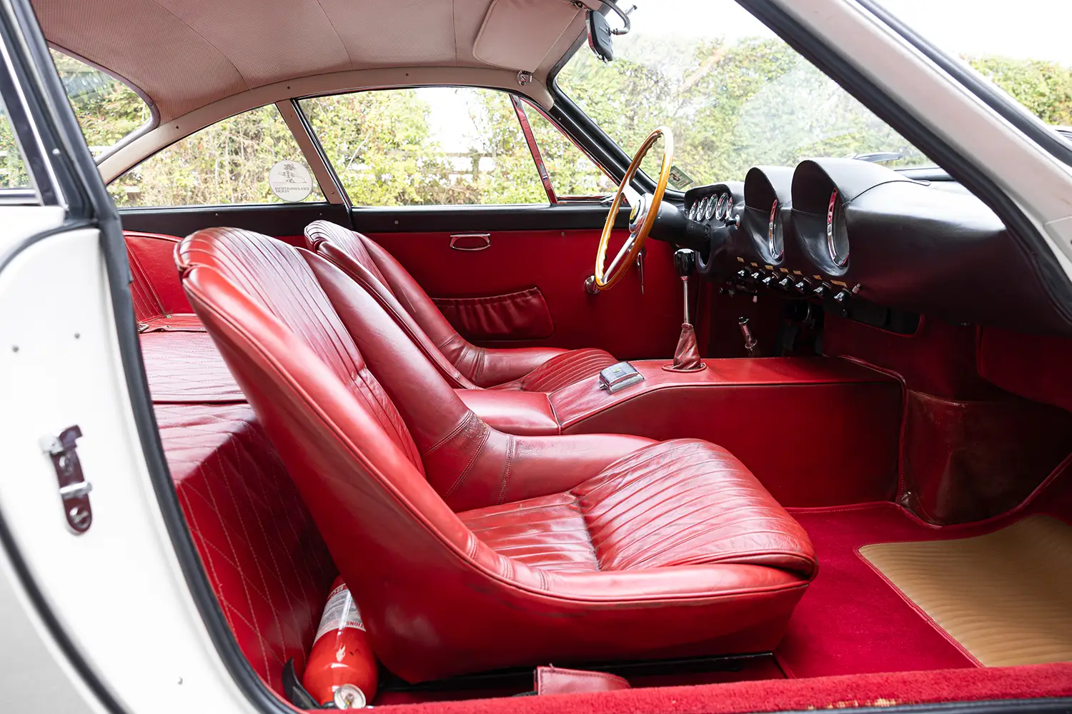 1964 Ferrari 250 GT/L Lusso 1964 Ferrari 250 GT/L Lusso