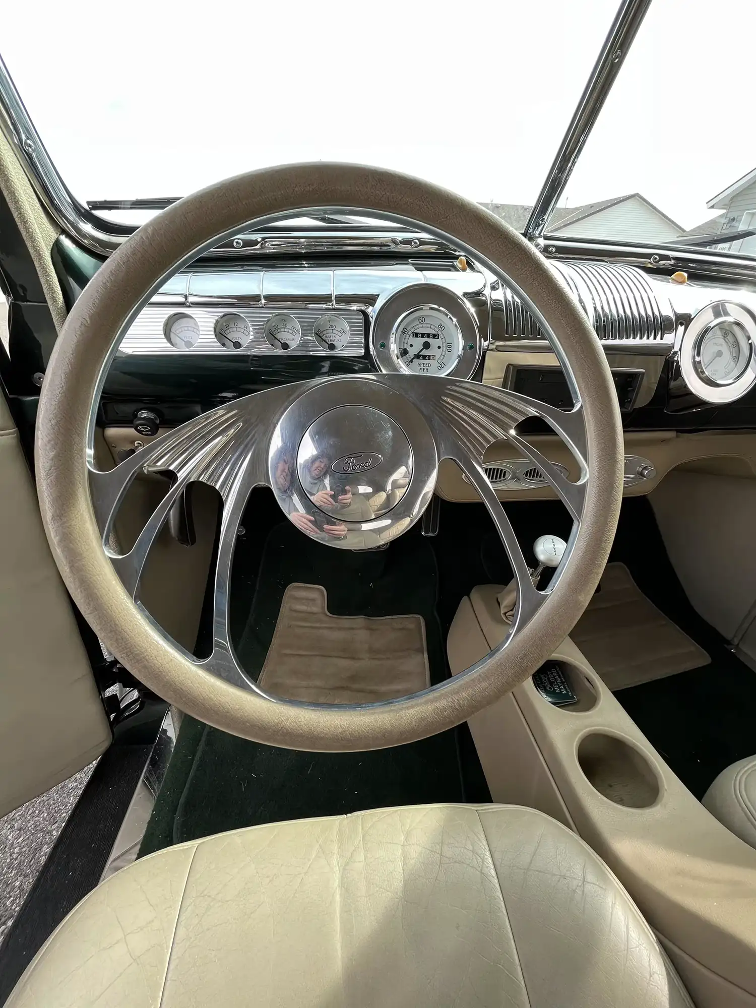 1942 Ford Super Deluxe Tudor Sedan