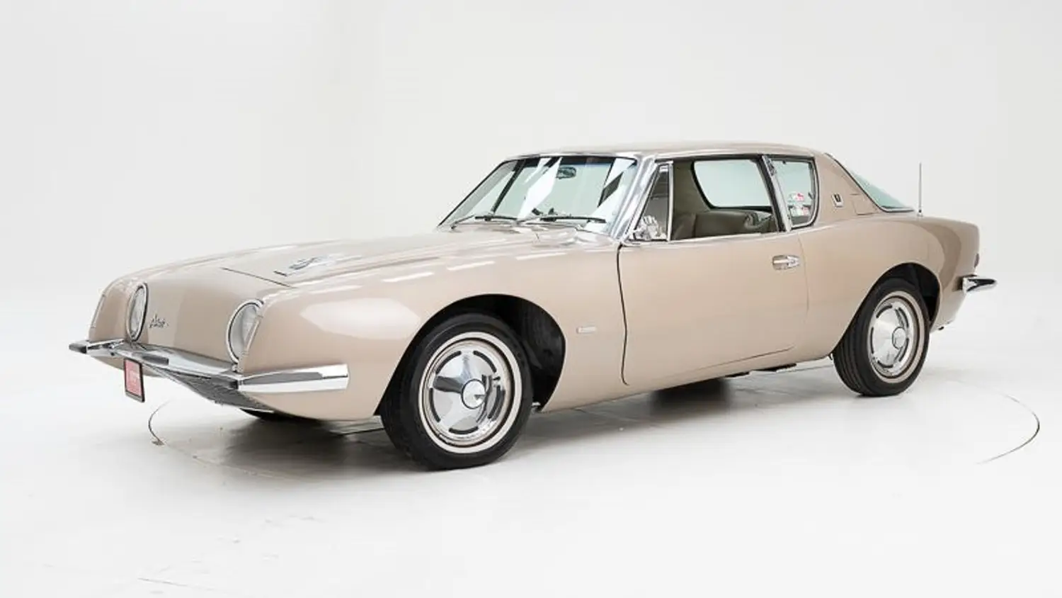 1963 Studebaker Avanti R2
