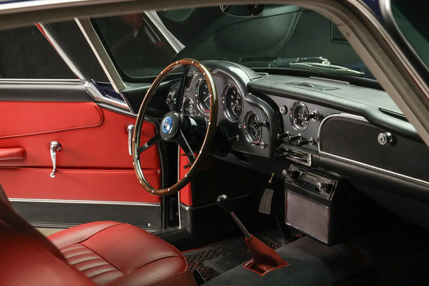 1961 Aston Martin DB4 Series III 1961 Aston Martin DB4 Series III