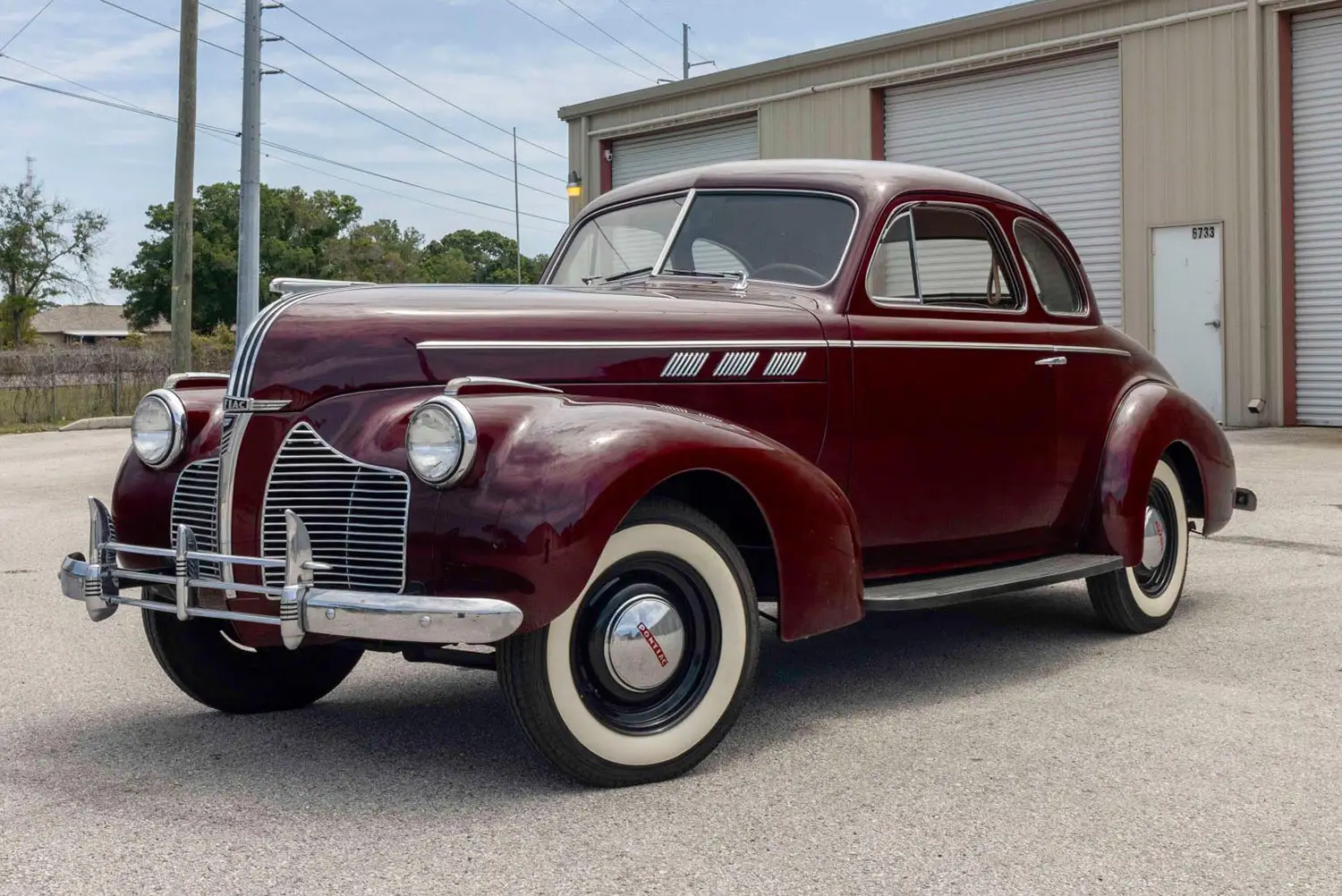 1940 Pontiac Special Sport Coupe