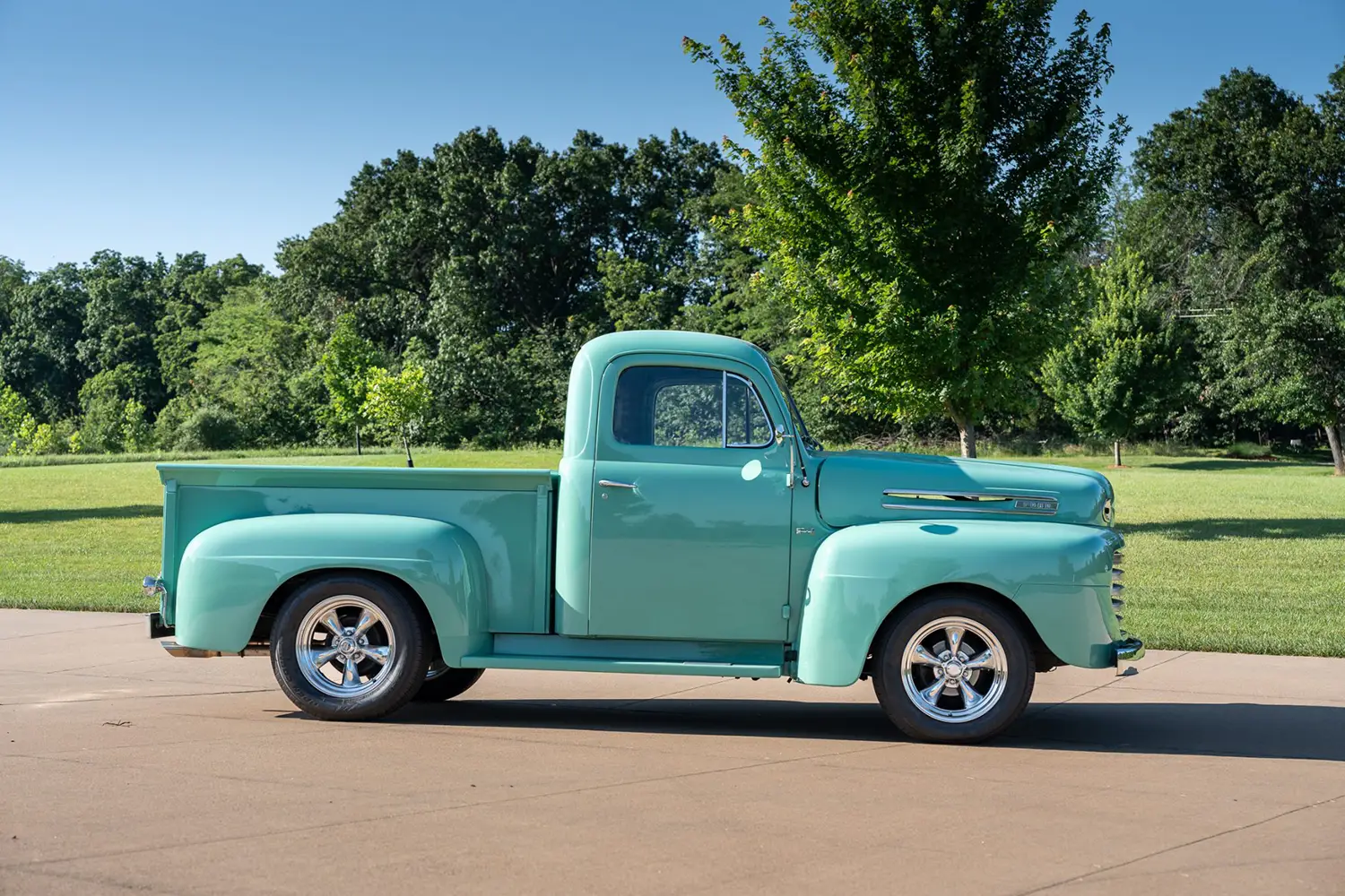 1948 Ford Pickup Street Rod