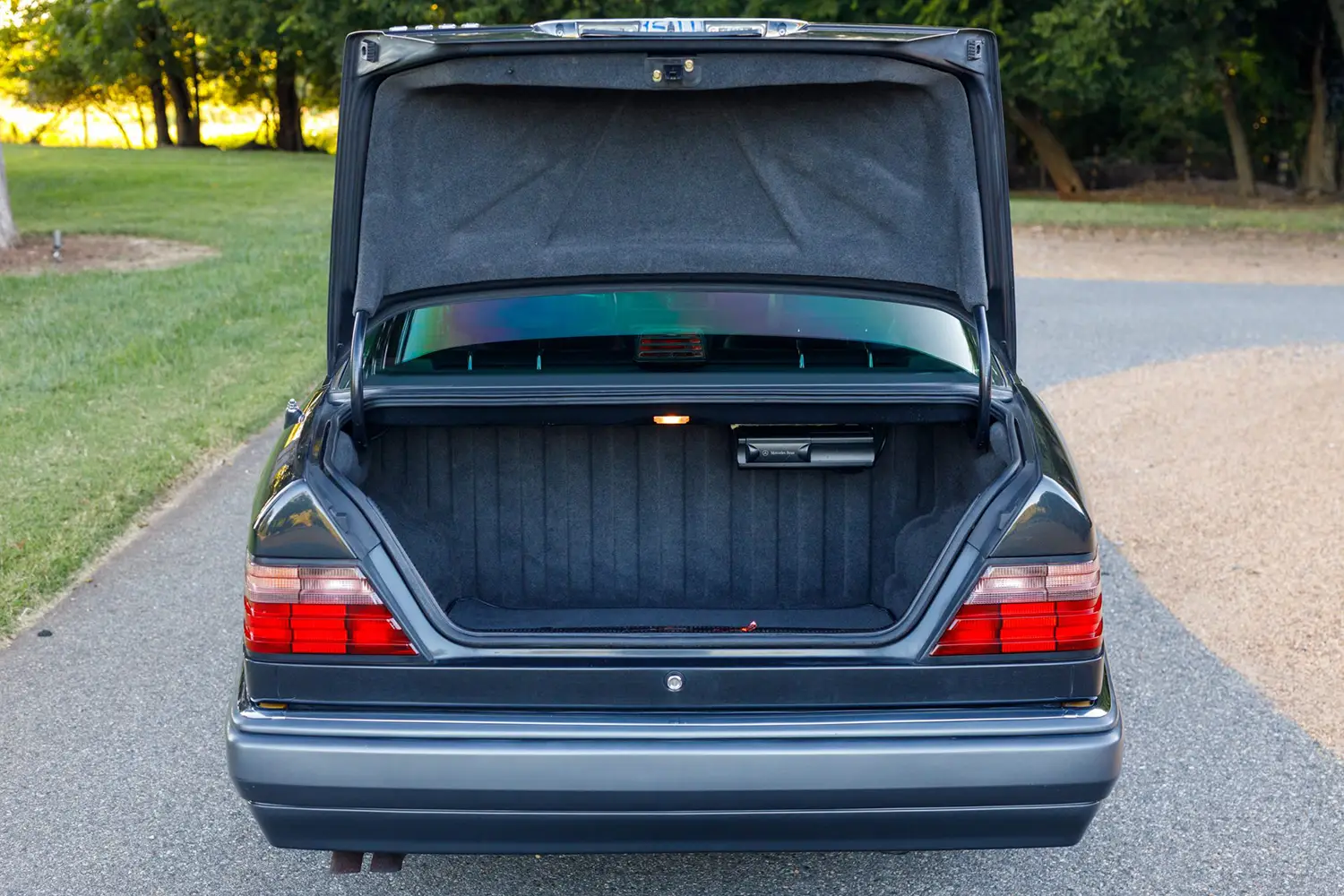 1994 Mercedes-Benz E500
