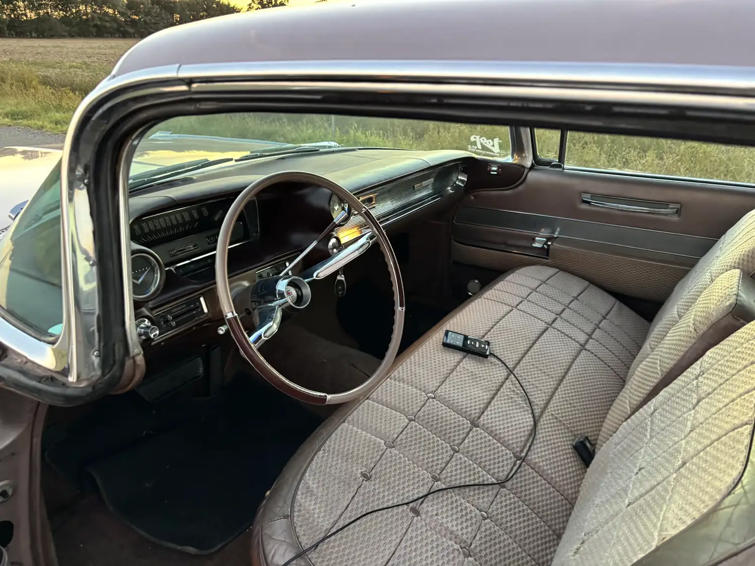 1960 Cadillac Coupe DeVille 1960 Cadillac Coupe DeVille