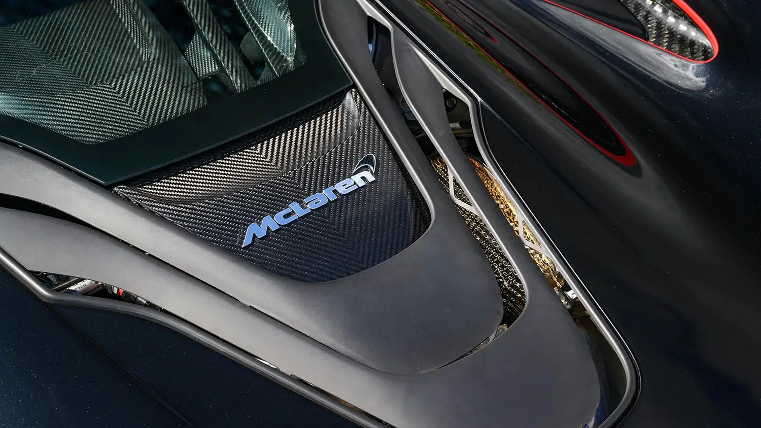 2014 McLaren P1