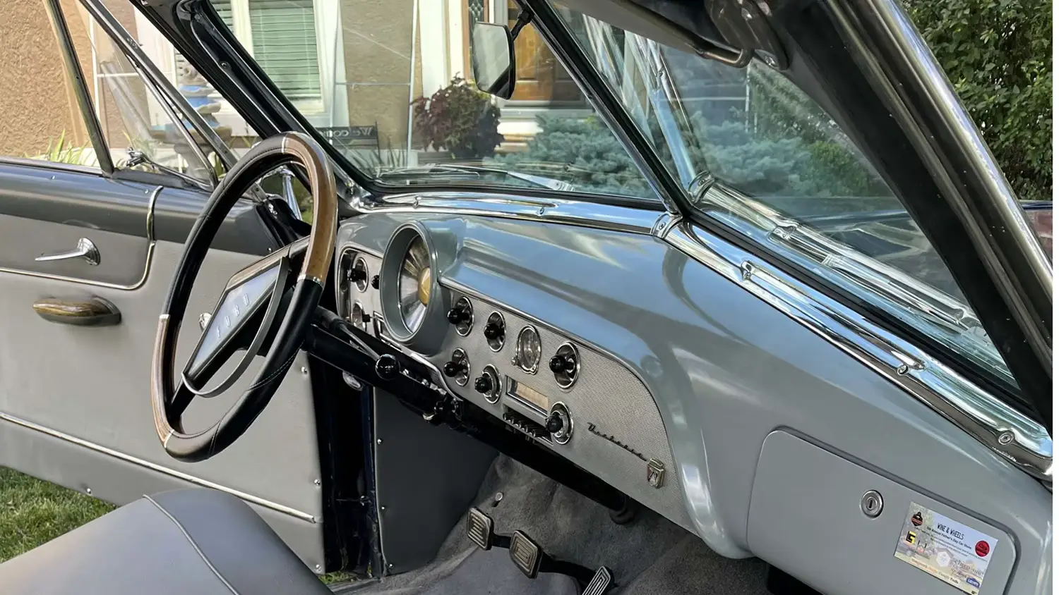 1951 Ford Custom Victoria Hardtop