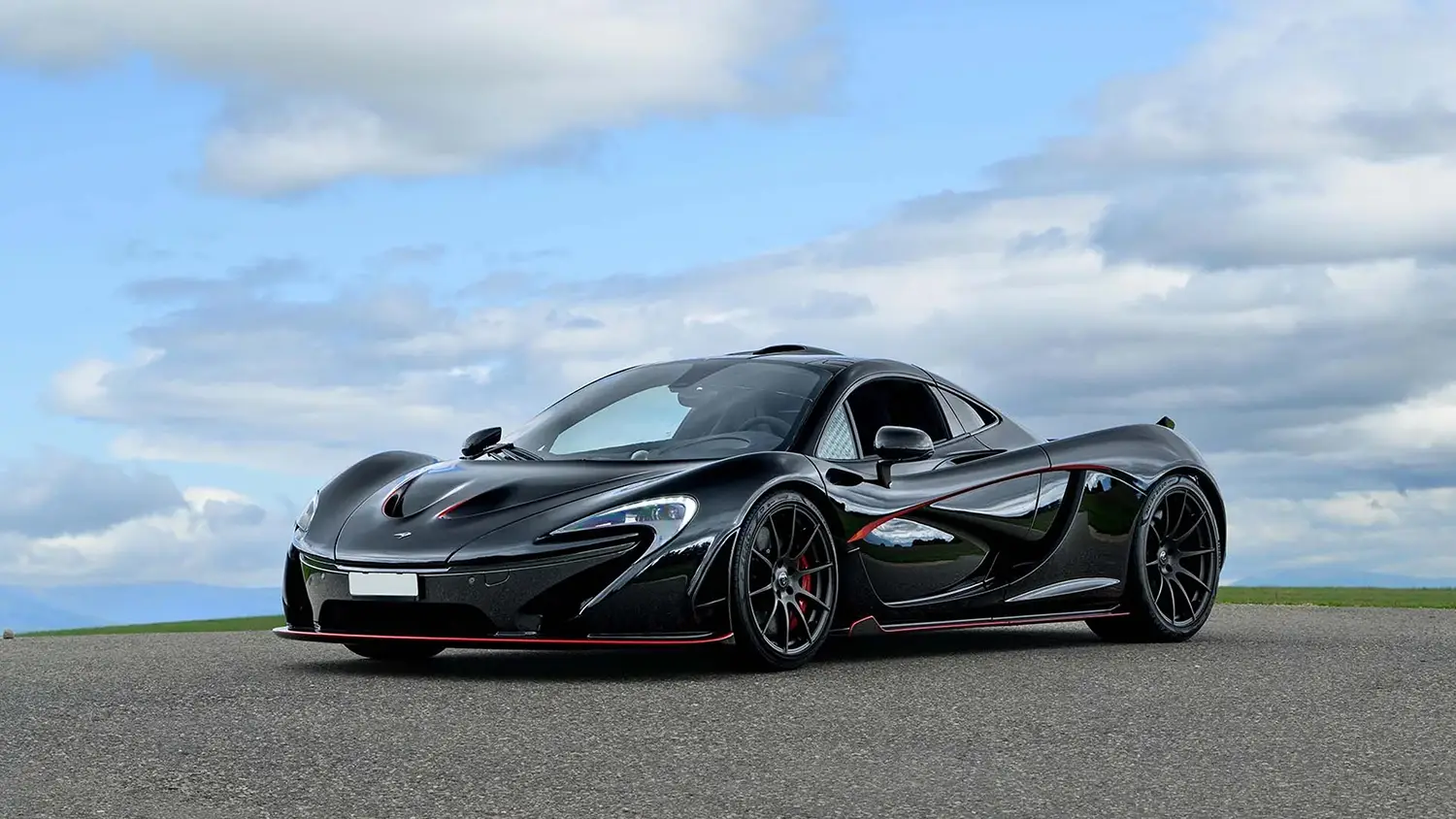 2014 McLaren P1