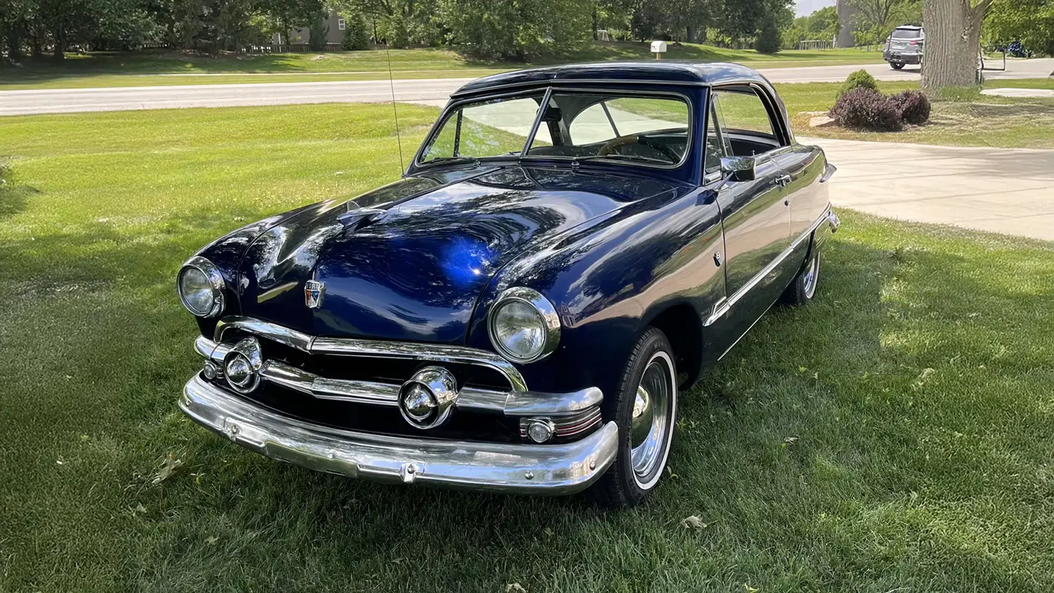 1951 Ford Custom Victoria Hardtop