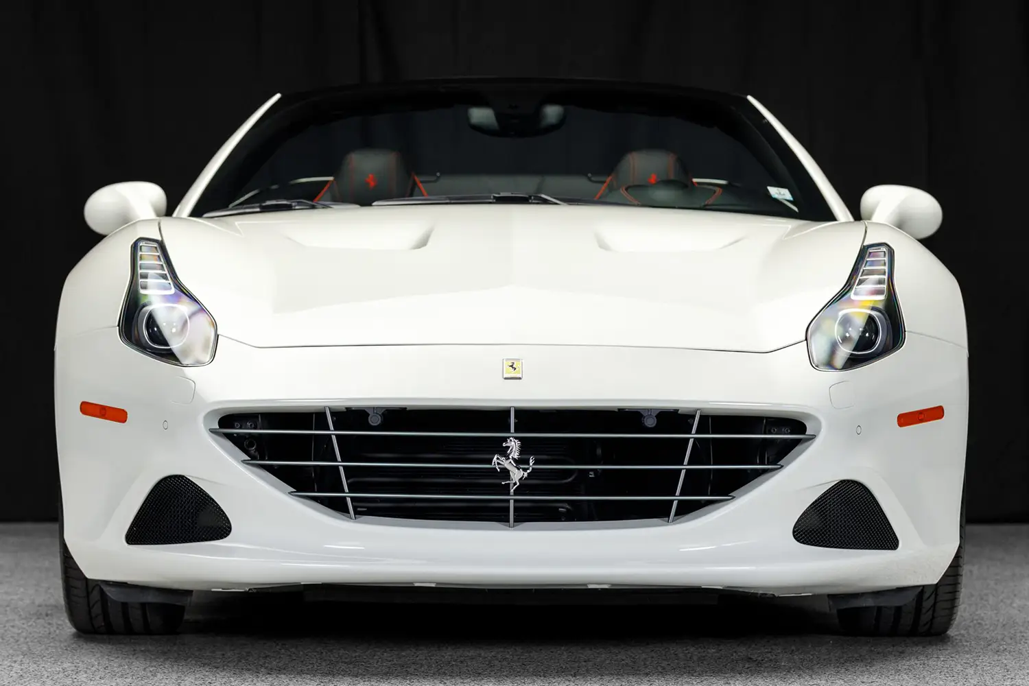 2017 Ferrari California T Special Handling