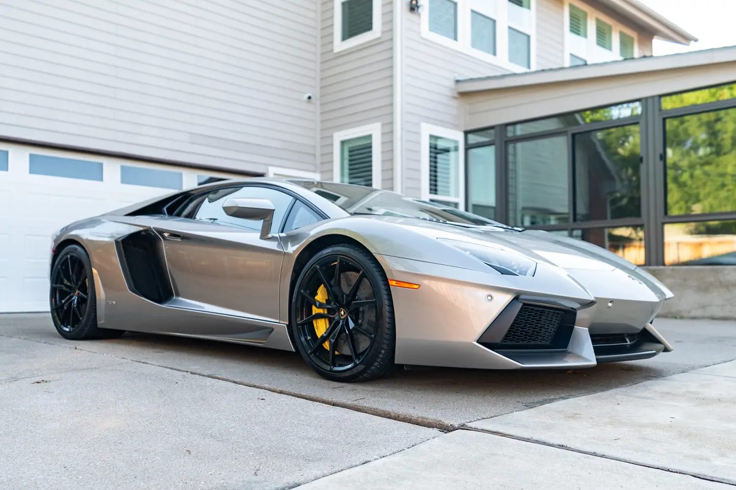 2013 Lamborghini Aventador LP700-4 Coupe 2013 Lamborghini Aventador LP700-4 Coupe