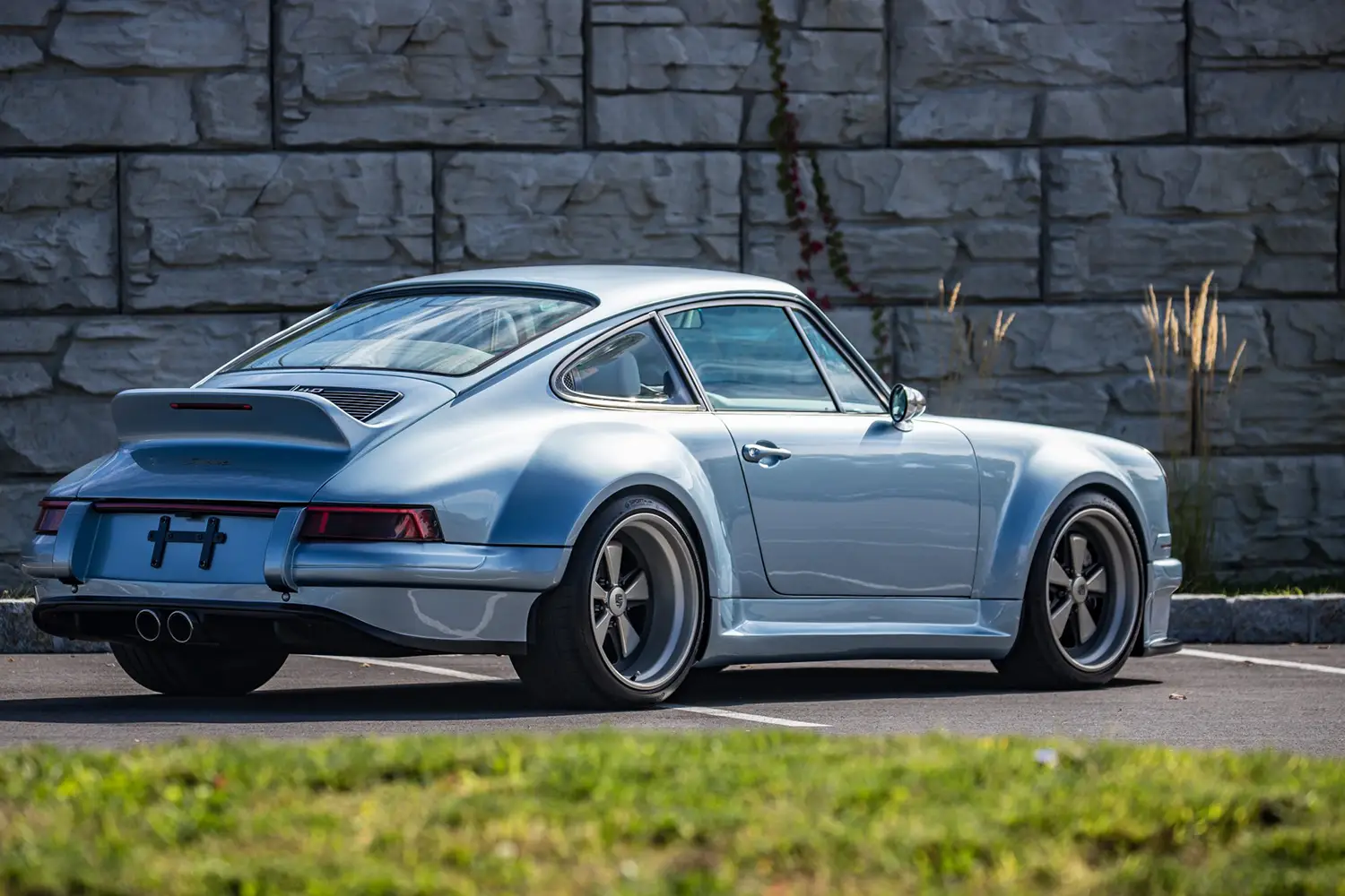 1991 Porsche 911 Carrera Coupe 1991 Porsche 911 Carrera Coupe