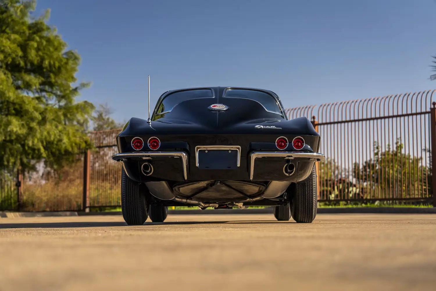1963 Chevrolet Corvette Split Window Coupe 1963 Chevrolet Corvette Split Window Coupe