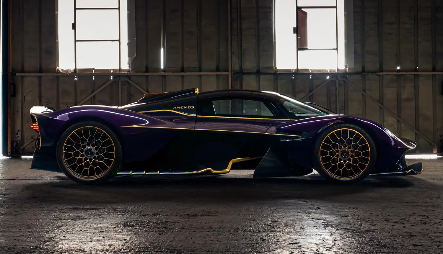 2024 Aston Martin Valkyrie Coupé
