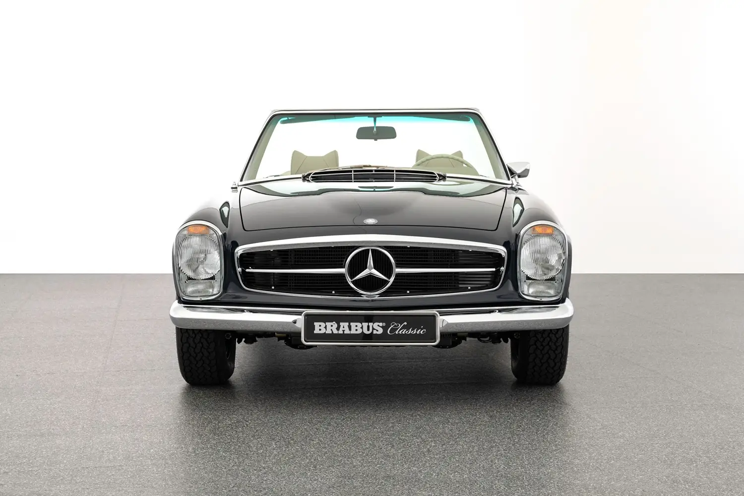 Mercedes-Benz 280 SL Pagoda