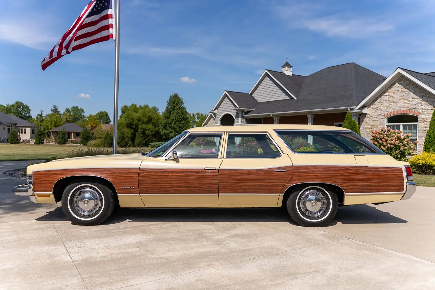 1973 Pontiac Grand Safari