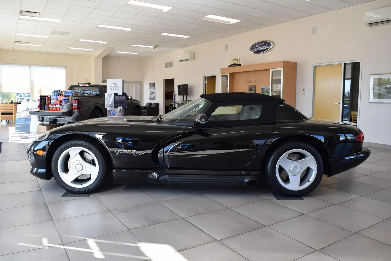 1995 Dodge Viper RT/10