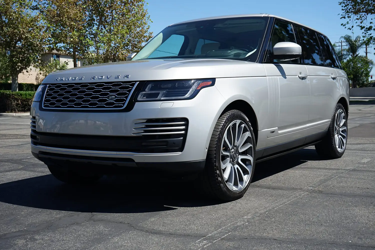 2021 Land Rover Range Rover P525 Autobiography LWB