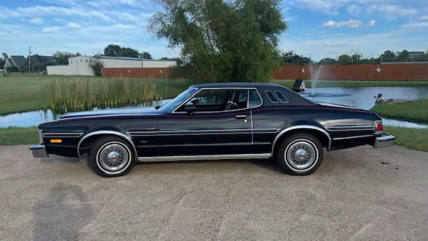 1976 Ford Elite Coupe