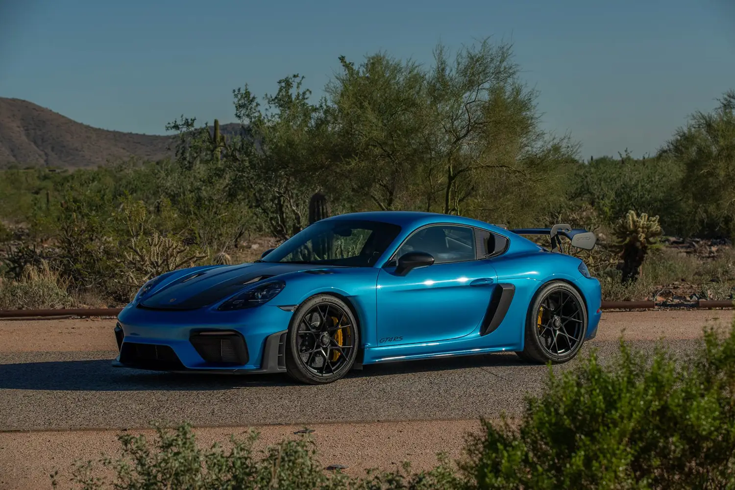 2024 Porsche 718 Cayman GT4 RS Weissach