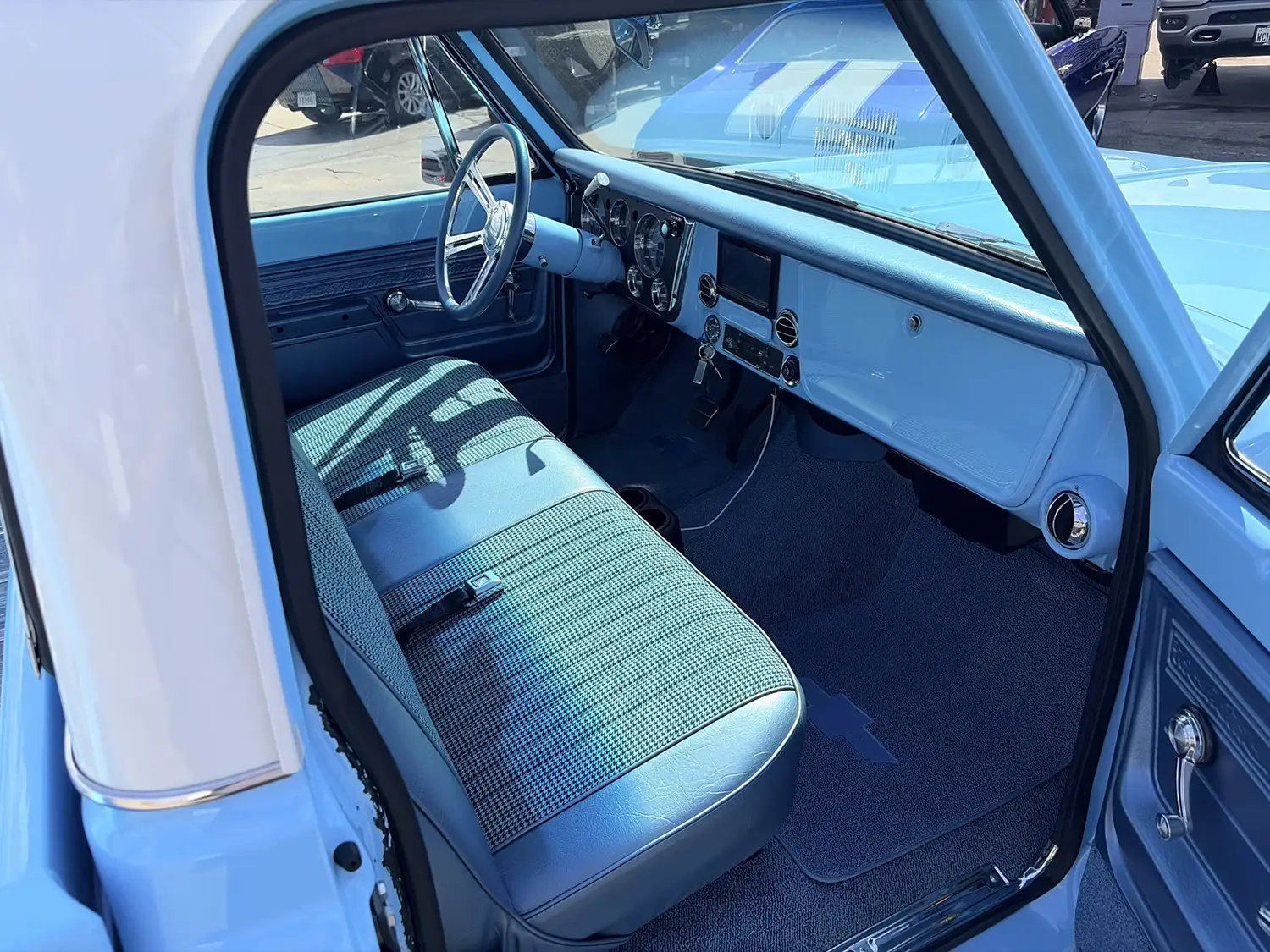 1972 Chevrolet C10 Custom Pickup