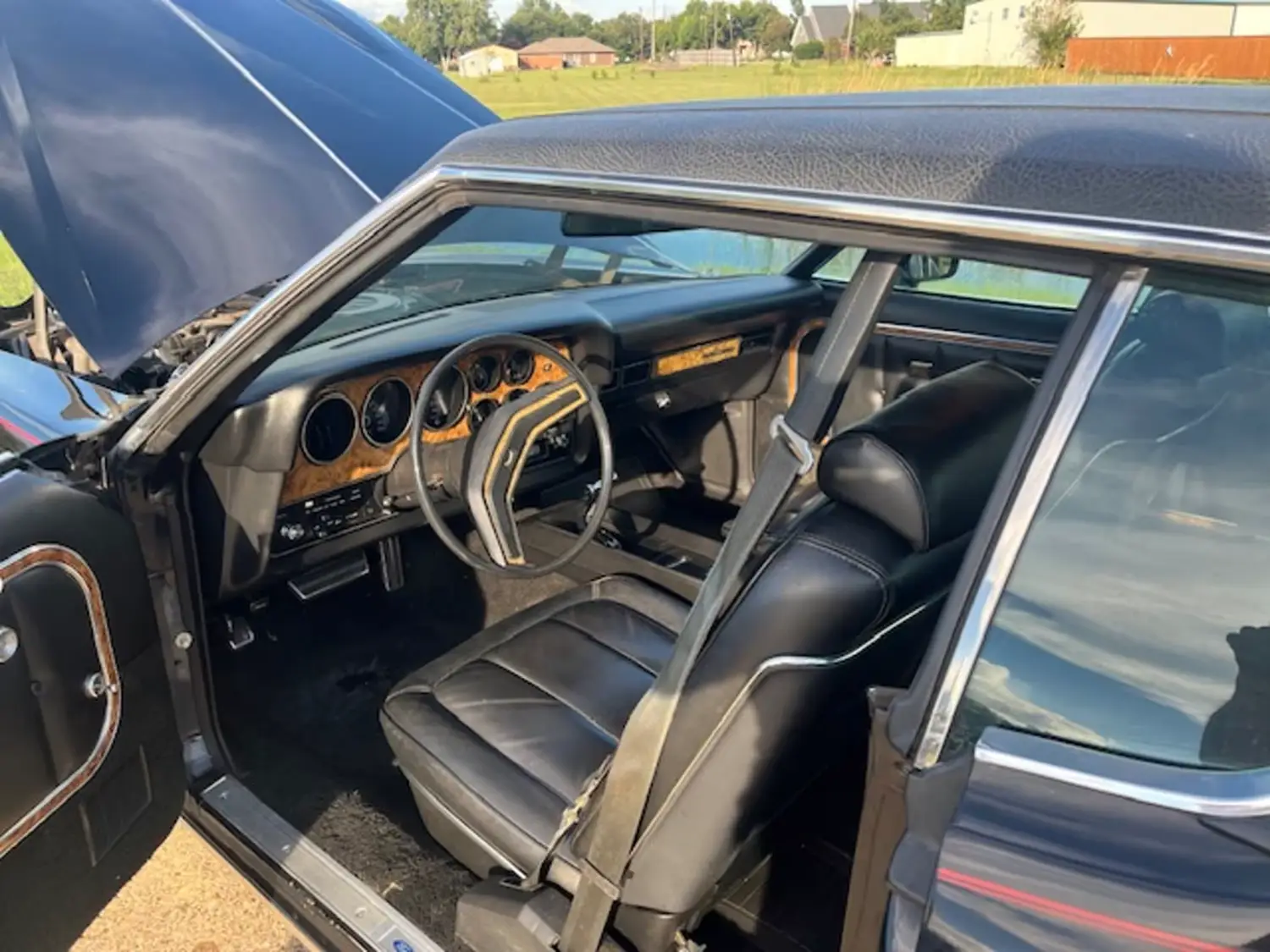 1976 Ford Elite Coupe