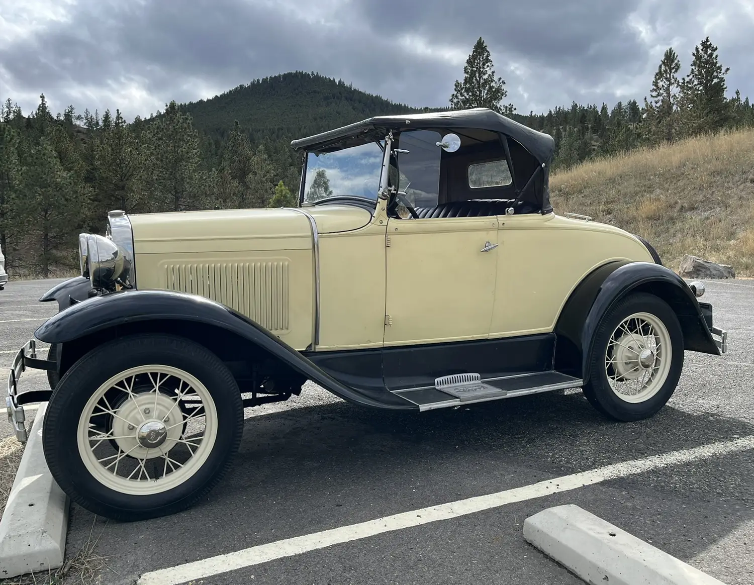 1930 Ford Model A Roadster