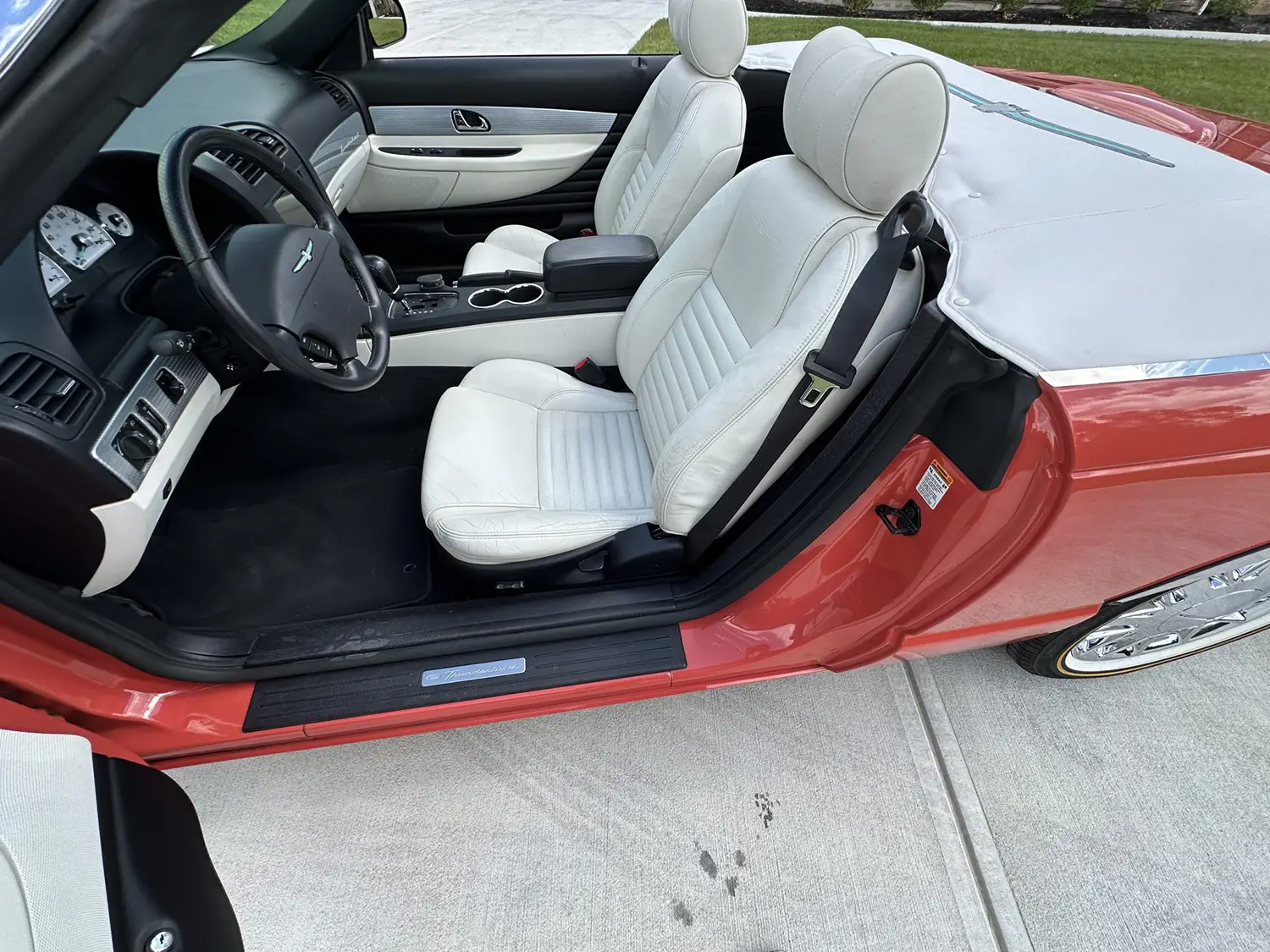 2003 Ford Thunderbird 007 Edition 2003 Ford Thunderbird 007 Edition