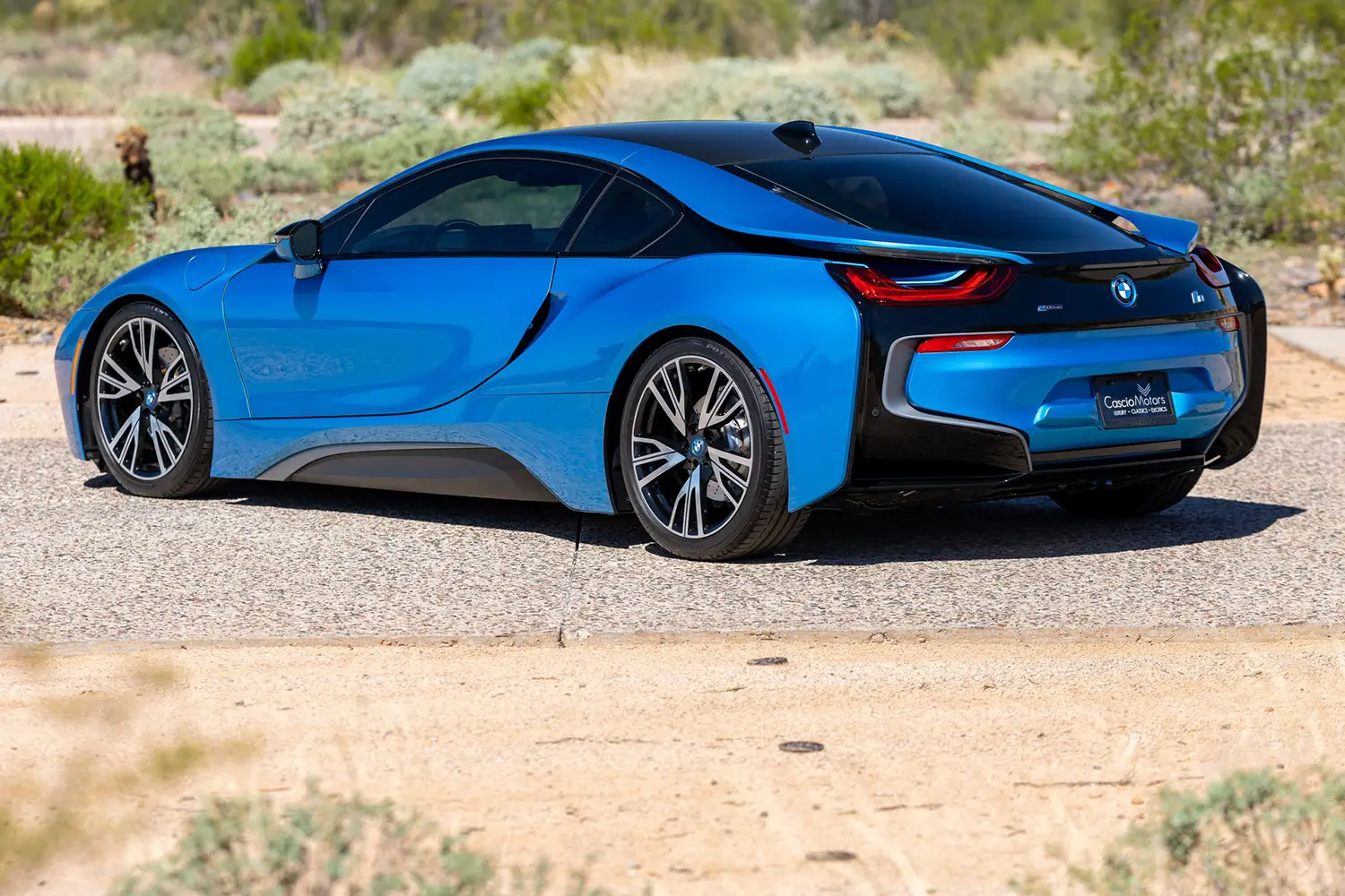 2016 BMW i8