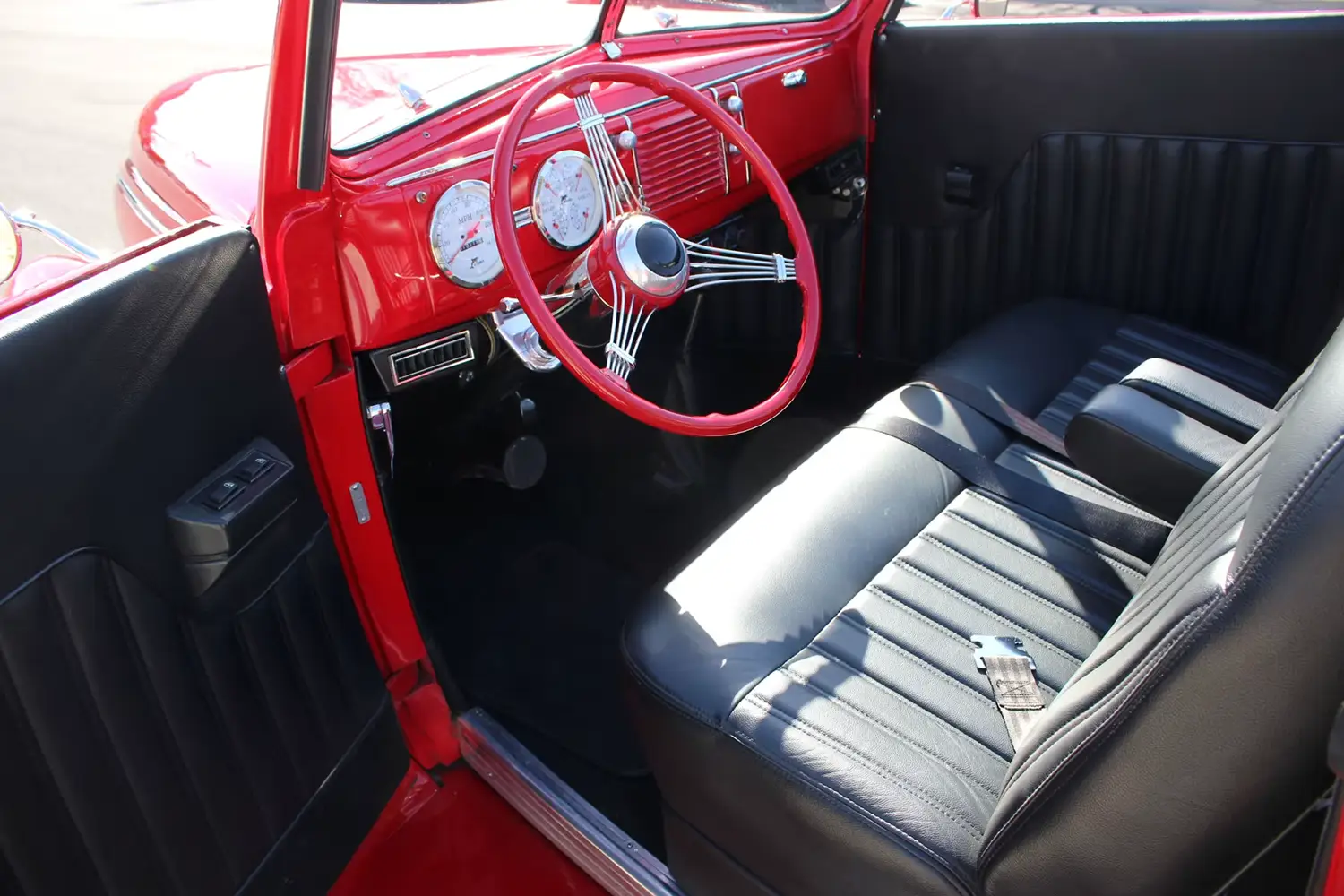 1939 Ford Super Deluxe Convertible