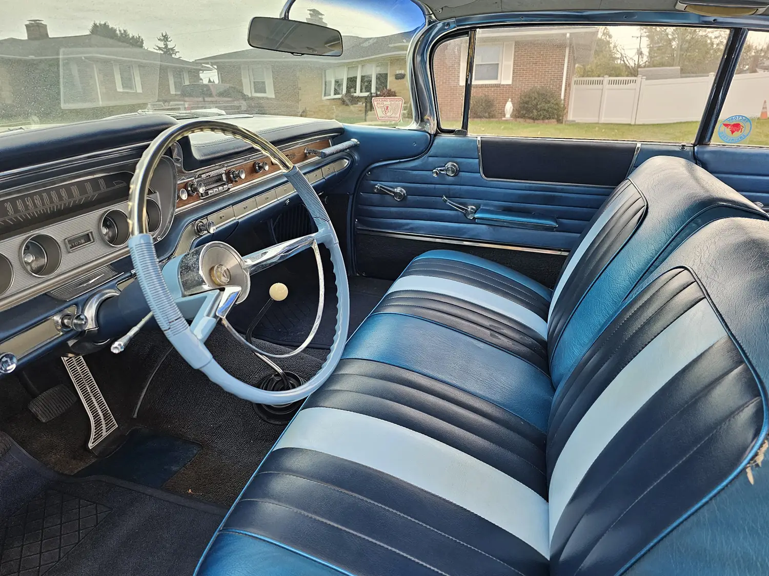 1960 Pontiac Bonneville Sports Coupe