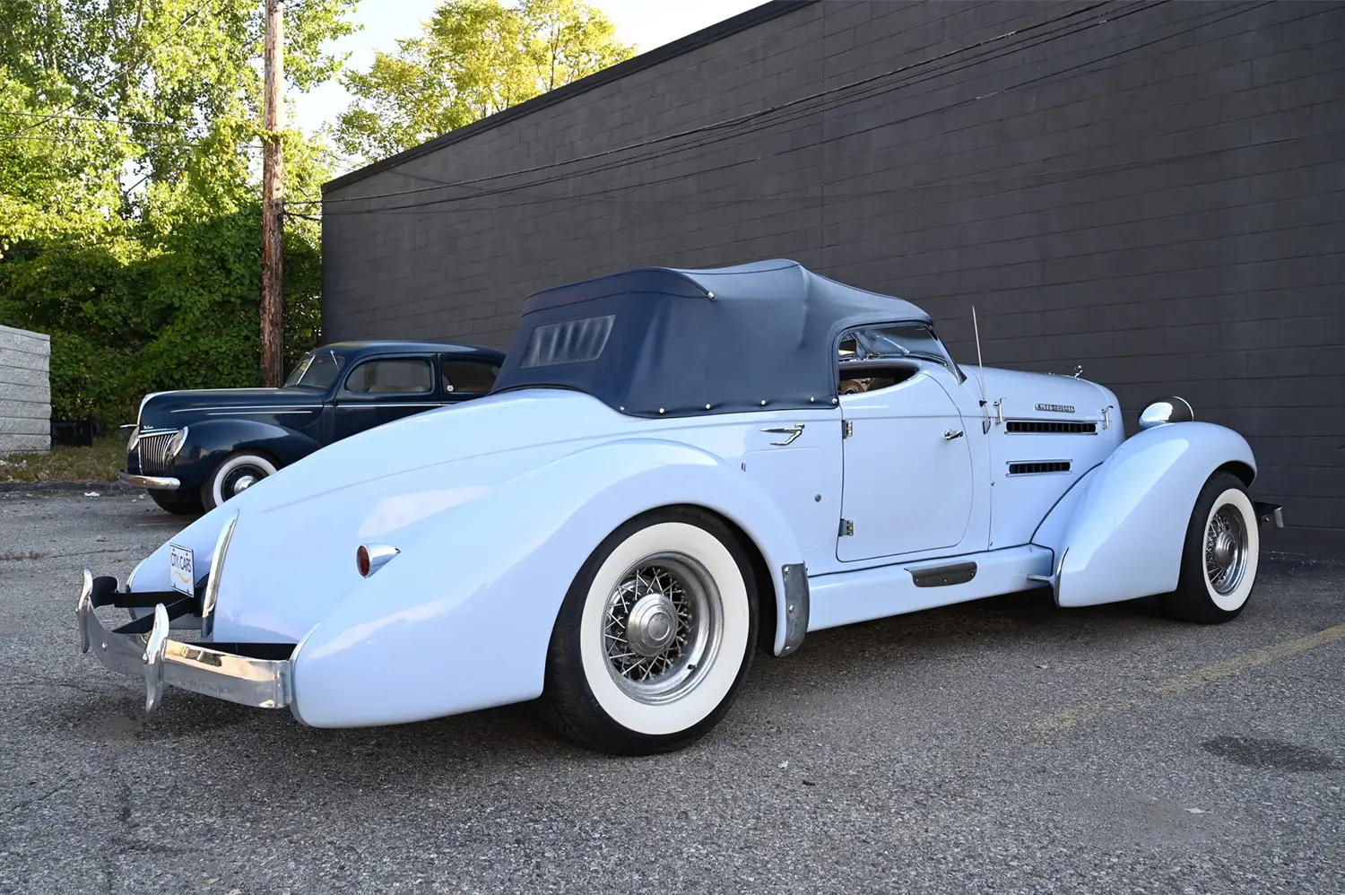 Auburn Boattail Speedster Replica