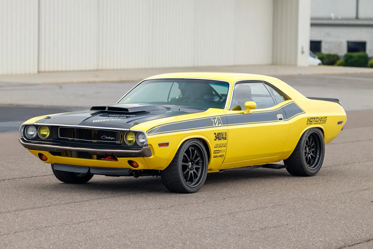 Hotchkis 1970 Dodge Challenger E-Max