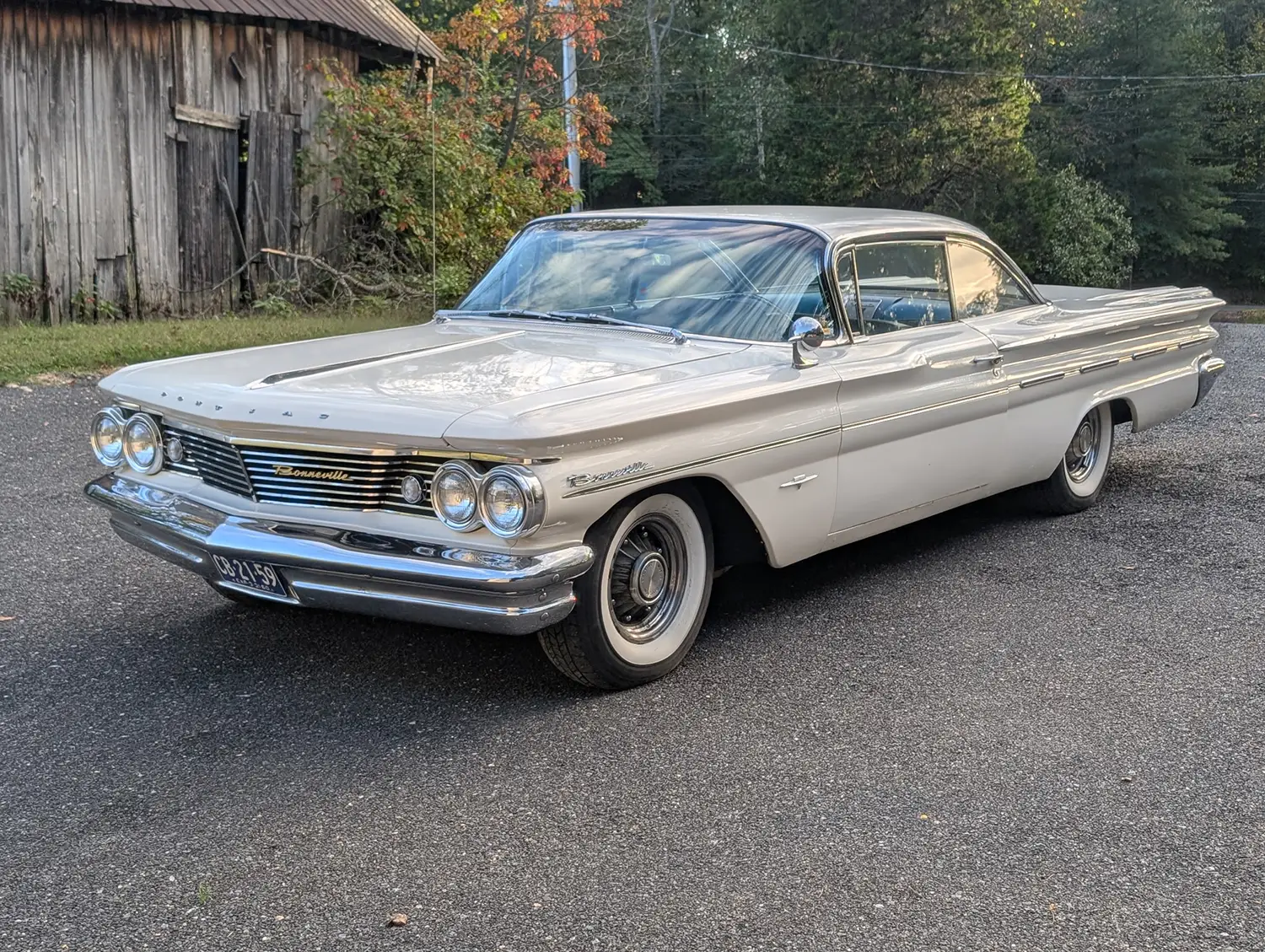 1960 Pontiac Bonneville Sports Coupe