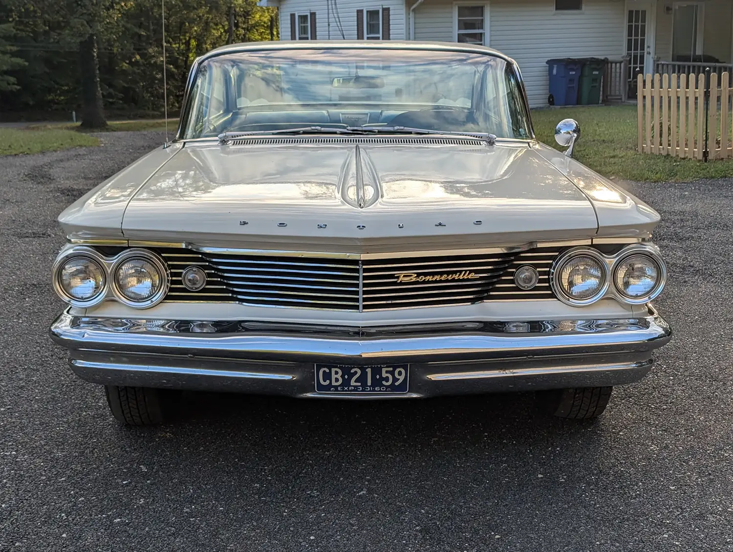 1960 Pontiac Bonneville Sports Coupe