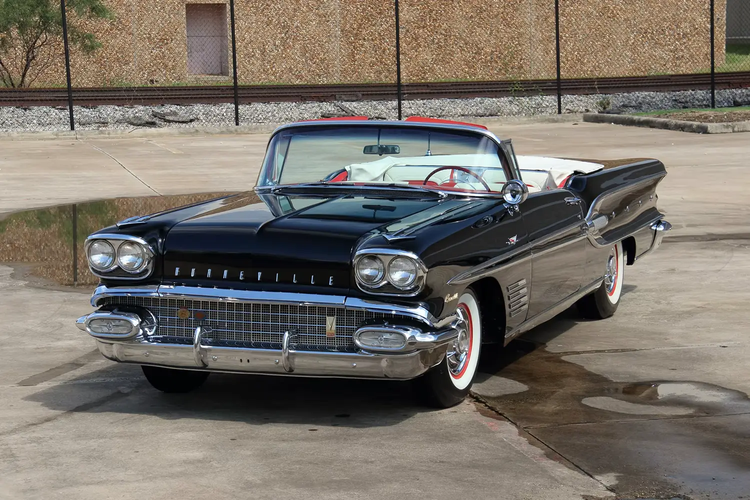 1958 Pontiac Bonneville Convertible